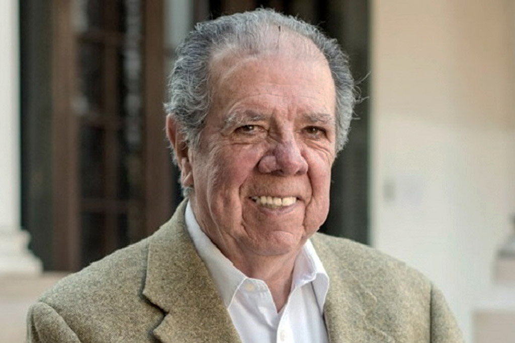 Felicitamos a nuestro profesor emérito, Juan Eduardo García-Huidobro, por su reconocimiento como Premio Nacional en Ciencias de la Educación 2023 Juan Eduardo García Huidobro MGDE